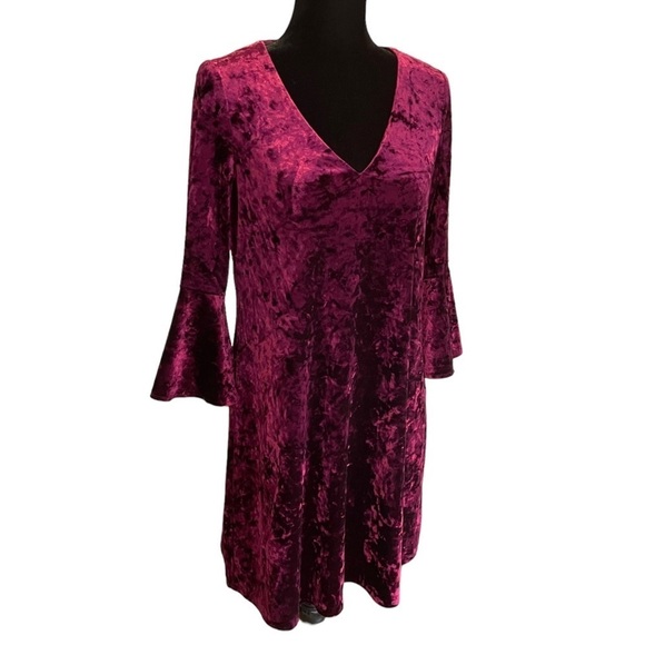 Eliza J Crushed Velvet Bell Sleeve Midi Dress in Magenta size 10 - Picture 3 of 8